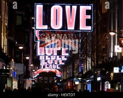 London, UK. 23. Dezember 2016. Festliche Weihnachtsbeleuchtung in Central London, UK © M/Alamy Nastja Live-Nachrichten Stockfoto