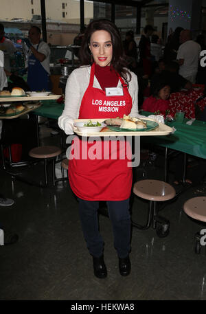 Los Angeles, CA, USA. 23. Dezember 2016. Christina DeRosa, in Los Angeles Mission Weihnachtsfeier, bei der Mission der Los Angeles In Kalifornien am 23. Dezember 2016. © Faye lernen/Medien Punch/Alamy Live-Nachrichten Stockfoto