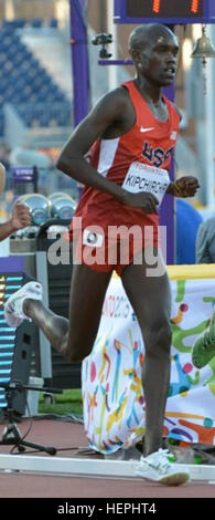 Die Läufer des World Class Athlete Program der US Army treten bei den Pan American Games 2015 in Toronto auf 000 Metern an und beenden das Langstreckenrennen mit starken Platzierungen. Stockfoto