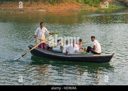 Rangamati: Boot in Kaptai See, Division Chittagong, Bangladesch Stockfoto