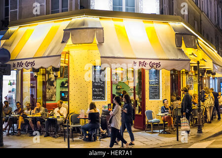 Le Pick-Clops, Café, Brasserie in der Nacht Stockfoto