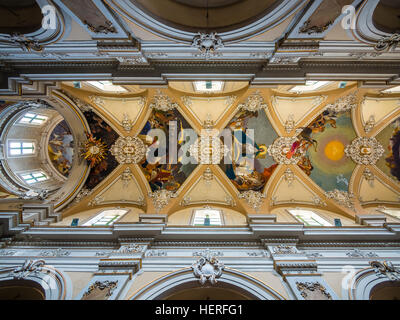 Deckengemälde in Kirche St. Francis Borgia, Catania, Sizilien, Italien Stockfoto