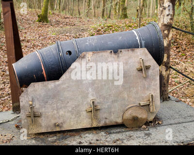 Rolle - Spieler Piraten Kanone in Holz Stockfoto
