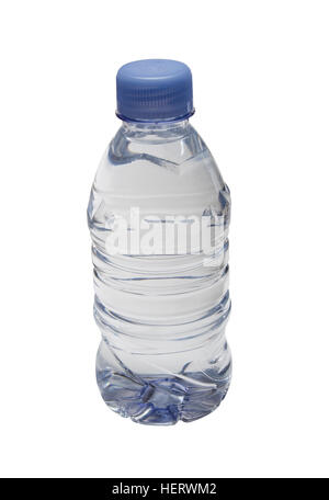 Kunststoff-Flasche mit sauberem Wasser. Isoliert auf weißem Hintergrund Stockfoto