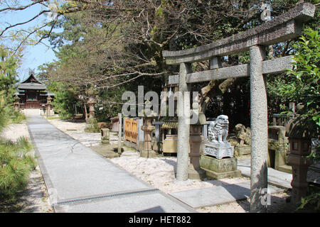 Ein Shintoistische Tempel (Mefu-Schrein) in Matsue (Japan). Stockfoto