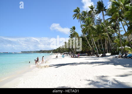 Weißer Strand, Abschnitt 3 auf der Insel Boracay, Philippinen Stockfoto