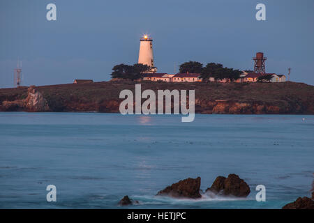 Leuchtturm der Piedras Blancas Light Station . San Simeon, Kalifornien, USA Stockfoto