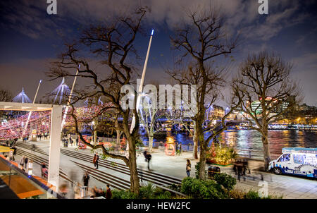 Festliche Display Southbank London UK Stockfoto