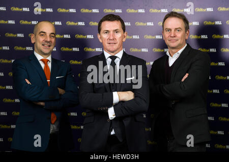 Matt Holmes Head of Media für William Hill, Tony McCoy mehrere Champion Jockey, Kelly Williams, geschäftsführender Direktor kommerzielle ITV William Hill Sponsoring von ITV-Rennen starten. Stockfoto