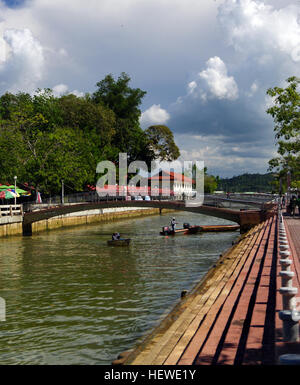 Ication (,), Bandar Seri Begawan, Brunei, Brunei Heritage Tour, Weg, Wasser Wege Brunei, Wasserkanal Stockfoto