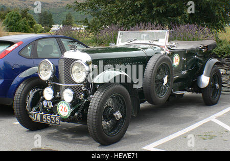 Seine Lieblings-Modell als Speed Six Bentley Gründer Walter Owen Bentley. Es war erfolgreich und das größte Racing-Modell von Bentley angeboten. Auch, rundete es die legendäre Serie von Le Mans-Siege, darunter 1924, 27, 28, 29 und 30. Die später davon wurde mit Geschwindigkeit Sechser ausgestattet mit Van Den Plas-Karosserie aus Belgien erreicht. Stockfoto