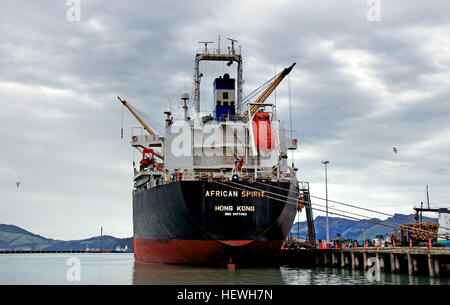 IMO: 9177492 MMSI: 477056700 Rufzeichen: VRDV9 Flagge: Hongkong (HK) Typ: Bulk-Carrier Bruttoraumzahl: 14762 Eigengewicht: 24252 Länge x Breite: 154,4 m x 26 m Baujahr: 1998 Stockfoto