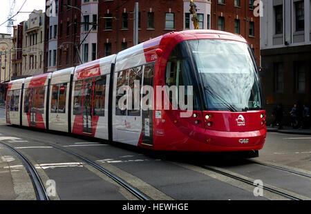 Sydney-Stadtbahn-Netz ist eine Straßenbahn oder Stadtbahn dienen der australischen Stadt Sydney, New South Wales. Das Netzwerk besteht zur Zeit aus einer einzigen 12,8 Kilometer (8 Meile) Linie von 23 Stationen. Eine zweite Linie ist im Bau und zwei weitere Linien dienen Western Sydney bekannt gegeben. Das Netzwerk wird durch Transport für NSW, gesetzliche Autorität von der Stockfoto