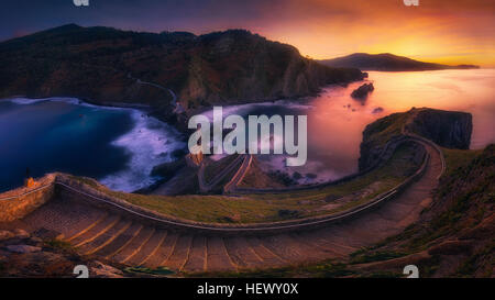 Treppen in San Juan de Gaztelugatxe im Baskenland Stockfoto