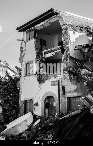 24. august 2016, Reportage in den Ländern betroffen durch das Erdbeben von 2016 in Italien, die Gemeinde Amatrice, in der Region Latium Stockfoto