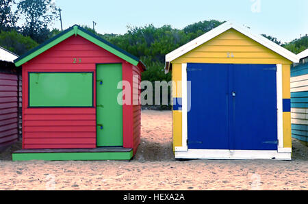 Ication (,), "helle Farben, Deutschland, Baden-Boxen, Bridge-Kamera, Brighton Beach, Strand von Brighton Port Philip Bay Victoria, farbige Felder farbig beleuchtet, Melbourne, blaue Tür, bunten Baden-Boxen, Farben Stockfoto