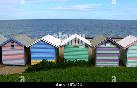 Ication (,), "helle Farben, Australien, Boxen, Beach, Bridge-Kamera, Brighton Strand Port Philip Bay Victoria, farbige Boxen, farbigen Schuppen, bunten Boxen Baden Baden Stockfoto