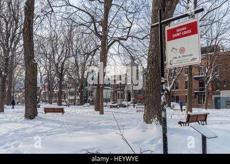 Montreal, CA - 17. Dezember 2016: Square Saint Louis im Winter Stockfoto