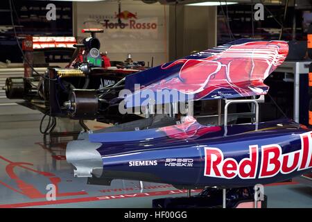 Formel 1 F1 grand Prix Motorsport Garage Boxenstopp Rennwagen Teile Red Bull Stockfoto
