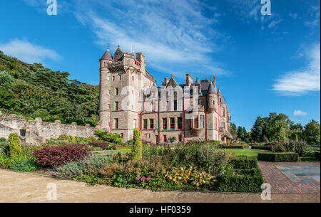 Belfast Castle. Touristische Attraktion an den Hängen des Cavehill Country Park in Belfast, Nordirland Stockfoto