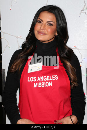 Los Angeles, CA, USA. Dezember 2016. 23. Dezember 2016 – Los Angeles, Kalifornien – Jennifer Gimenez. Die Weihnachtsfeier der Los Angeles Mission fand in der Los Angeles Mission statt. Foto: F. Sadou/AdMedia © AdMedia/Alamy Live News Stockfoto