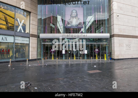 Liverpool, Vereinigtes Königreich. 25. Dezember 2016. Die Straßen von Liverpool Stadtzentrum verlassen am Morgen des ersten Weihnachtsfeiertag (Sonntag, Dezember 25,2016). Bildnachweis: Christopher Middleton/Alamy Live-Nachrichten Stockfoto