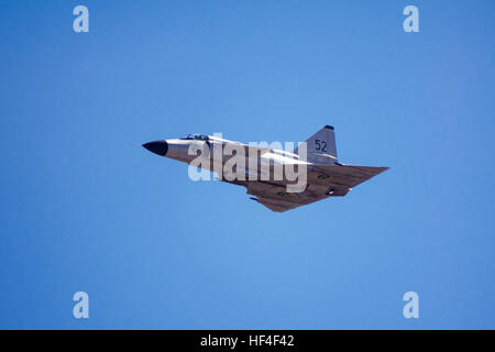 Thunderbolt-Übersetzung von Saab AJS-37 Viggen Stockfoto