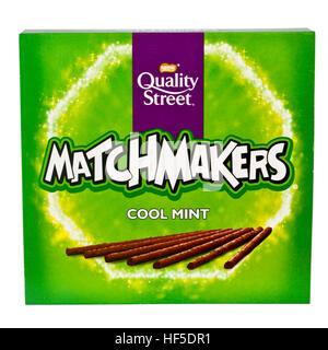 Schachtel mit Cool Mint Matchmakers Nestle Quality Street Produkte Stockfoto