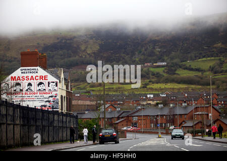 Die Ehre-Tour der Ira Soldaten - 08/01/2012 - Nord Irland / Ulster / Belfast - einige ex-Soldaten der IRA sind heute Teil des Cloiste, Verband schlägt politische Führungen durch Belfast und Derry - Olivier Goujon / Le Pictorium Stockfoto