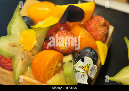 Obstkuchen. Alimentaria, internationale Speisen und Getränke Ausstellung, L´Hospitalet de Llobregat, Barcelona, Katalonien, Spanien Stockfoto