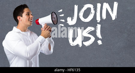 Join uns Einladung Team teilnehmen Sport Ausbildung junger Mann Megaphon Megafon Stockfoto