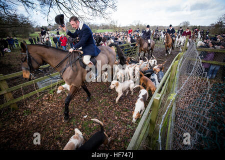 Cheshire Drag- and -Bloodhounds jagen Fahrten von Dean-Zeile in der Nähe von Wilmslow in Cheshire, England heute (Boxing Day, Montag 26 Stockfoto