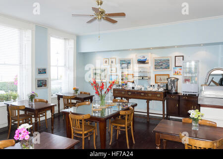 Speisesaal im The Royal Harbour Hotel, Nelson Crescent, Ramsgate, Isle Of Thanet in Kent, England, Vereinigtes Königreich Stockfoto