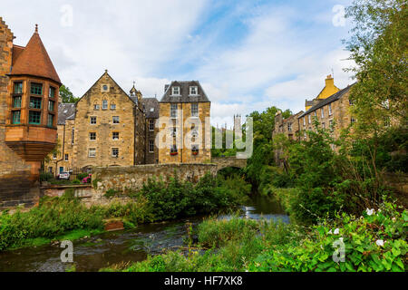 Bild von der berühmten und malerischen Dean Village in Edinburgh, Schottland Stockfoto