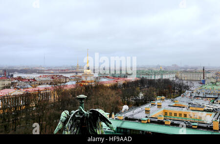Fotoansicht von der Bell Tower von Saint Petersburg Kathedrale Stockfoto