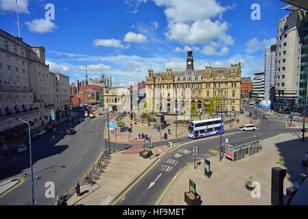 quadratische Stadt Leeds, Yorkshire Großbritannien mit Statue, Edward Prince Of Wales, der schwarze Prinz Stockfoto