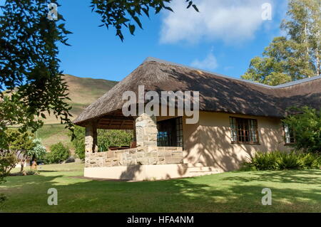 Rasthaus im Royal Natal Park in Drakensberg Berge, Südafrika Stockfoto