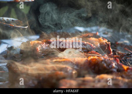 Ribeye Steaks auf dem grill Stockfoto