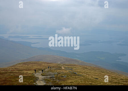 Wanderer auf Ben Lomond, der Trossachs National Park-Schottland Stockfoto