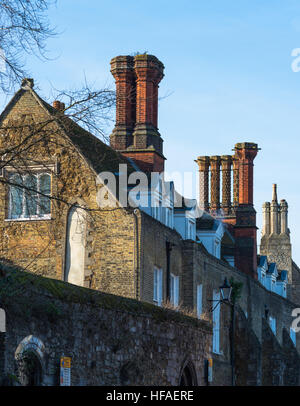 Schornsteine im Stadtzentrum von Ely. Cambridgeshire. UK Stockfoto