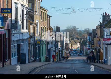 Zeigen Sie Vordergrund bergab in die Stadt Ely, Cambridgeshire, England an. Stockfoto