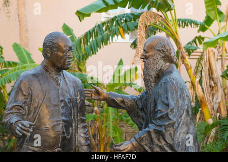 USA-Statue Söhne des Augustinus - Edmund Kirby Smith und Familie Slave Alexander H Darnes schwarz erster Arzt in Florida Stockfoto