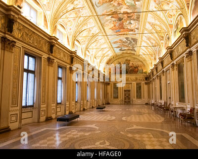 Mantova, Italien - 8. Januar 2016: Palazzo Ducale in Mantua, auch bekannt als der Gonzaga Palast, ist einer der bedeutendsten historischen Gebäude Bürger. Stockfoto