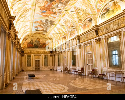 Mantova, Italien - 8. Januar 2016: Palazzo Ducale in Mantua, auch bekannt als der Gonzaga Palast, ist einer der bedeutendsten historischen Gebäude Bürger. Stockfoto