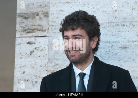 Rom, Italien. 28. Dezember 2016. Alessandro Siani nimmt an einem Fototermin für "Mister Felicita". Mister Felicità, ein Film von Himselff. © Andrea Bracaglia/Pacific Press/Alamy Live-Nachrichten Stockfoto