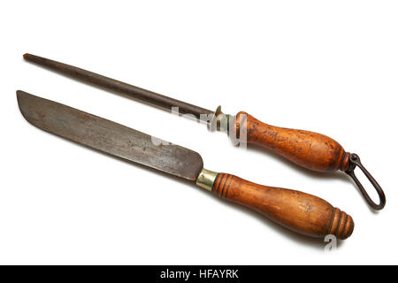 Metzgerei Messer und schärfen Stick isoliert auf weißem Hintergrund Stockfoto