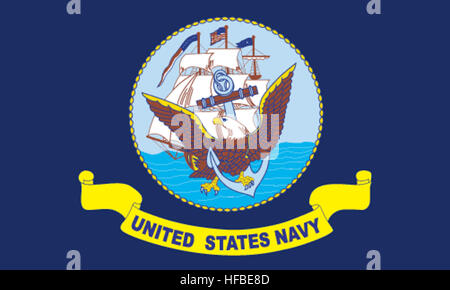 Die Flagge der United States Navy symbolisiert den Dienst, das Erbe und die Autorität der Marinestreitkräfte, die bei Zeremonien, Installationen und offiziellen Funktionen eingesetzt werden. Stockfoto