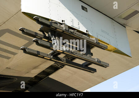 KC-130J modifiziert mit Zielfühler, operative Station, Hellfire Misiles und 30mm Kanone Gun. Ernte-HAWK-launcher Stockfoto