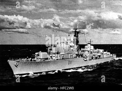 HMAS Vampire (D11) im Gange c1962 Stockfoto