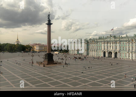 Schlossplatz, Eremitage, alexandrinischen Post. Sankt-Petersburg, Russland Stockfoto